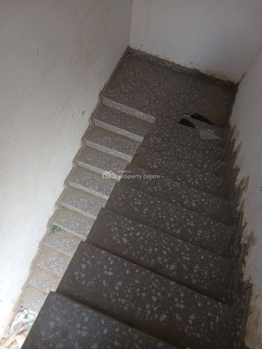 Fantastic New 2-bedroom, Yaba, Lagos, Flat / Apartment for Rent