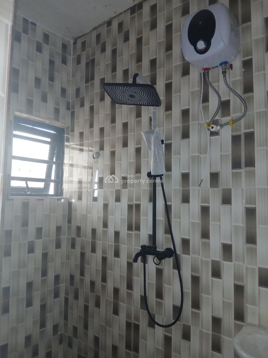 Fantastic New 2-bedroom, Yaba, Lagos, Flat / Apartment for Rent