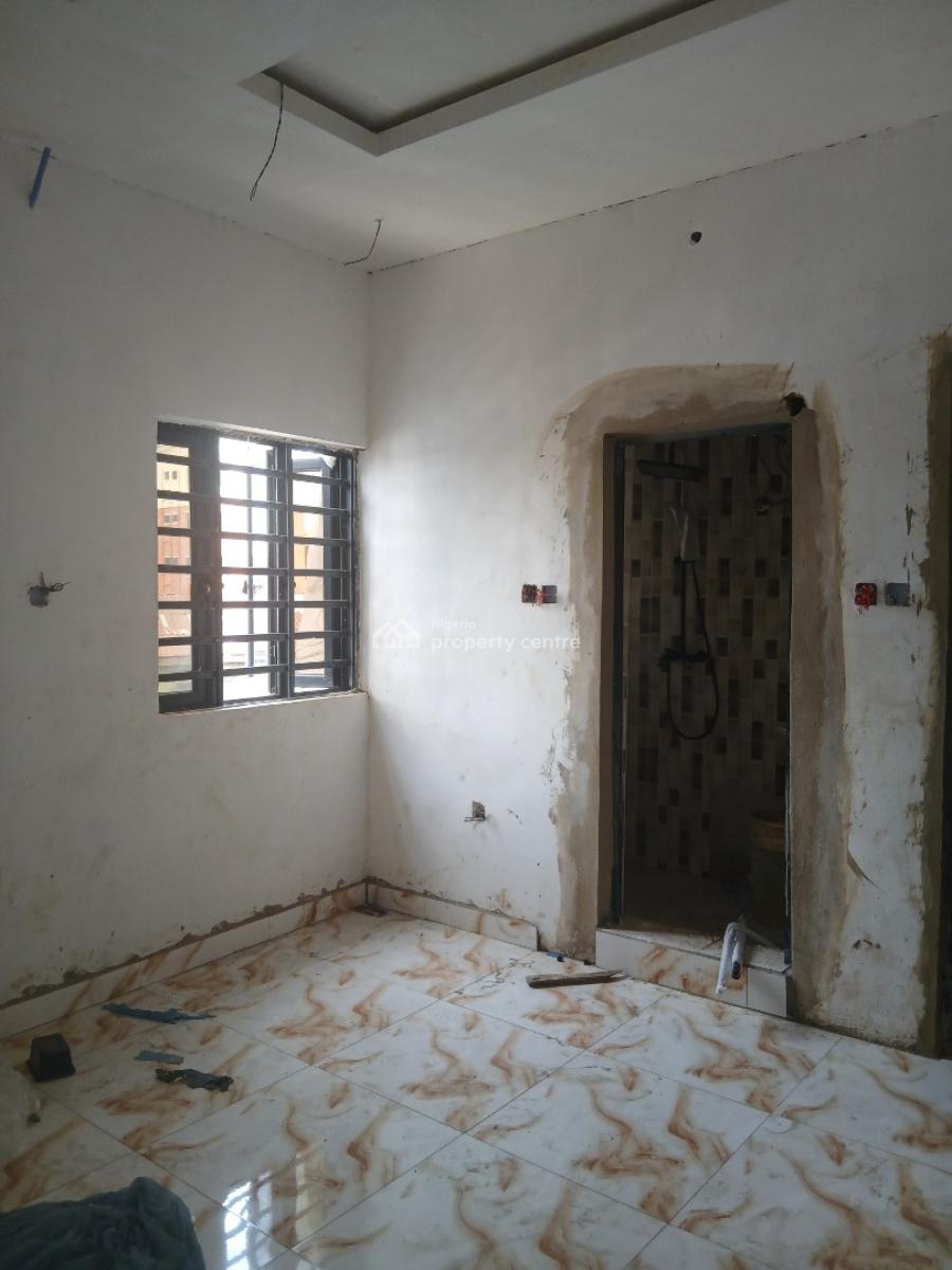 Fantastic New 2-bedroom, Yaba, Lagos, Flat / Apartment for Rent