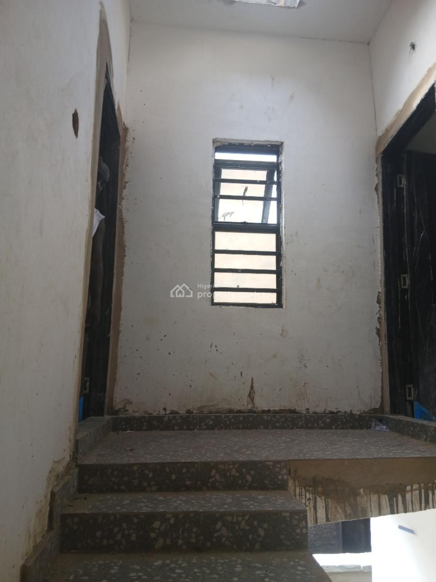 Fantastic New 2-bedroom, Yaba, Lagos, Flat / Apartment for Rent