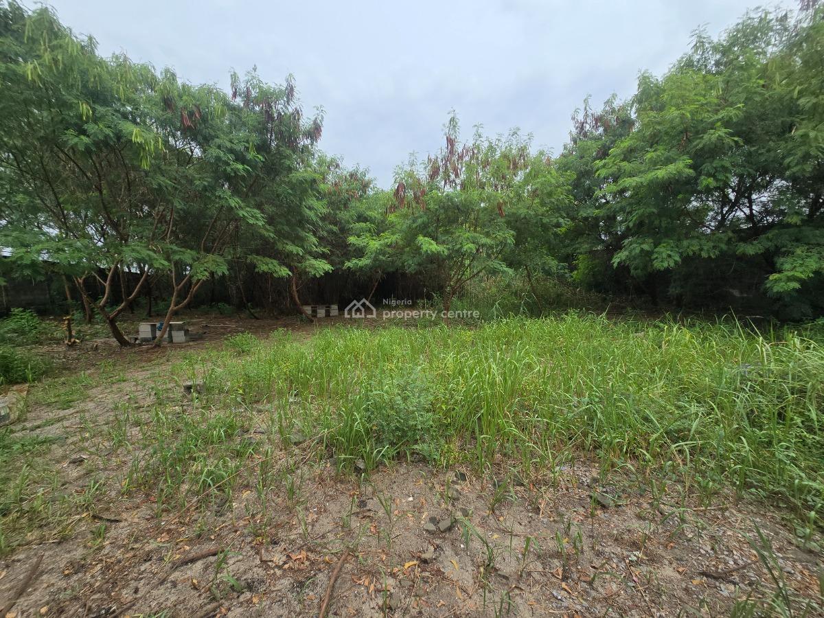 Empty Land Size*: 1,691 Square Meters Fence, Off Admiralty Road, Lekki Phase 1, Lekki, Lagos, Residential Land for Sale