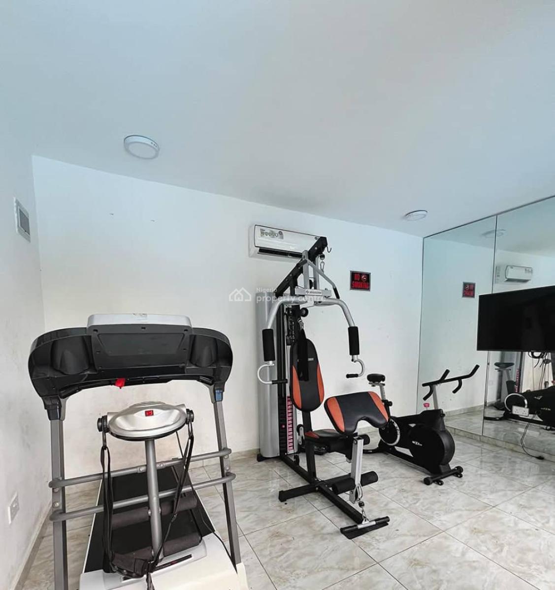 Spacious 4 Bedroom Terrace  Duplex with Bq, Lekki Phase 1, Lekki, Lagos, Terraced Duplex for Rent