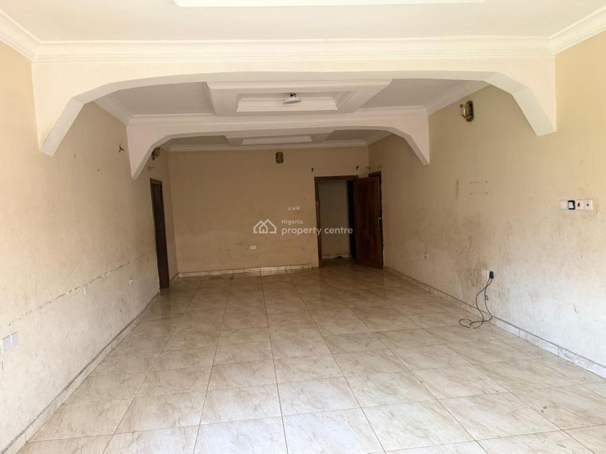 3 Bedroom Flat in a Good Location, Harmony Crescent, Agungi, Lekki, Lagos, Flat / Apartment for Rent