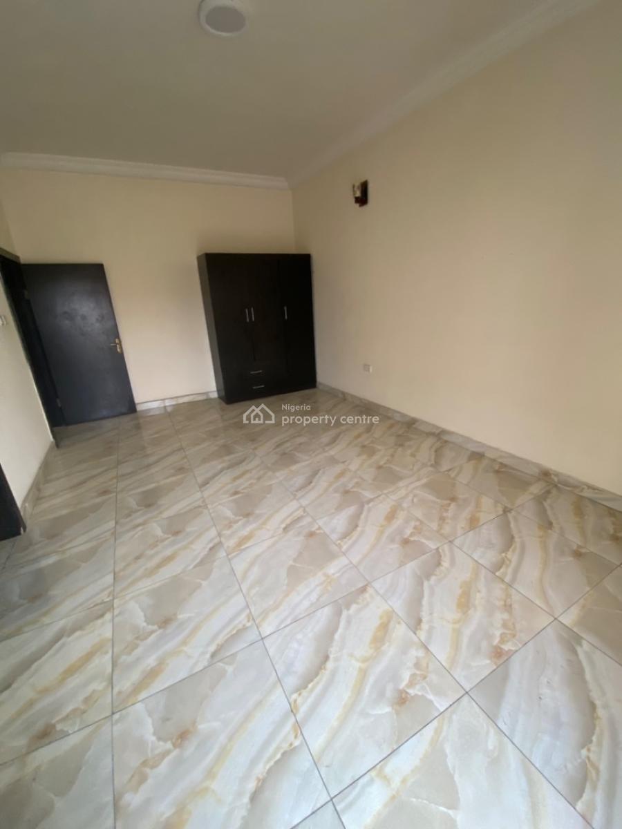Luxury 2bedroom Flat with a Bq, Lekki Sheme 2, Abraham Adesanya, Ajah, Lagos, Flat / Apartment for Rent