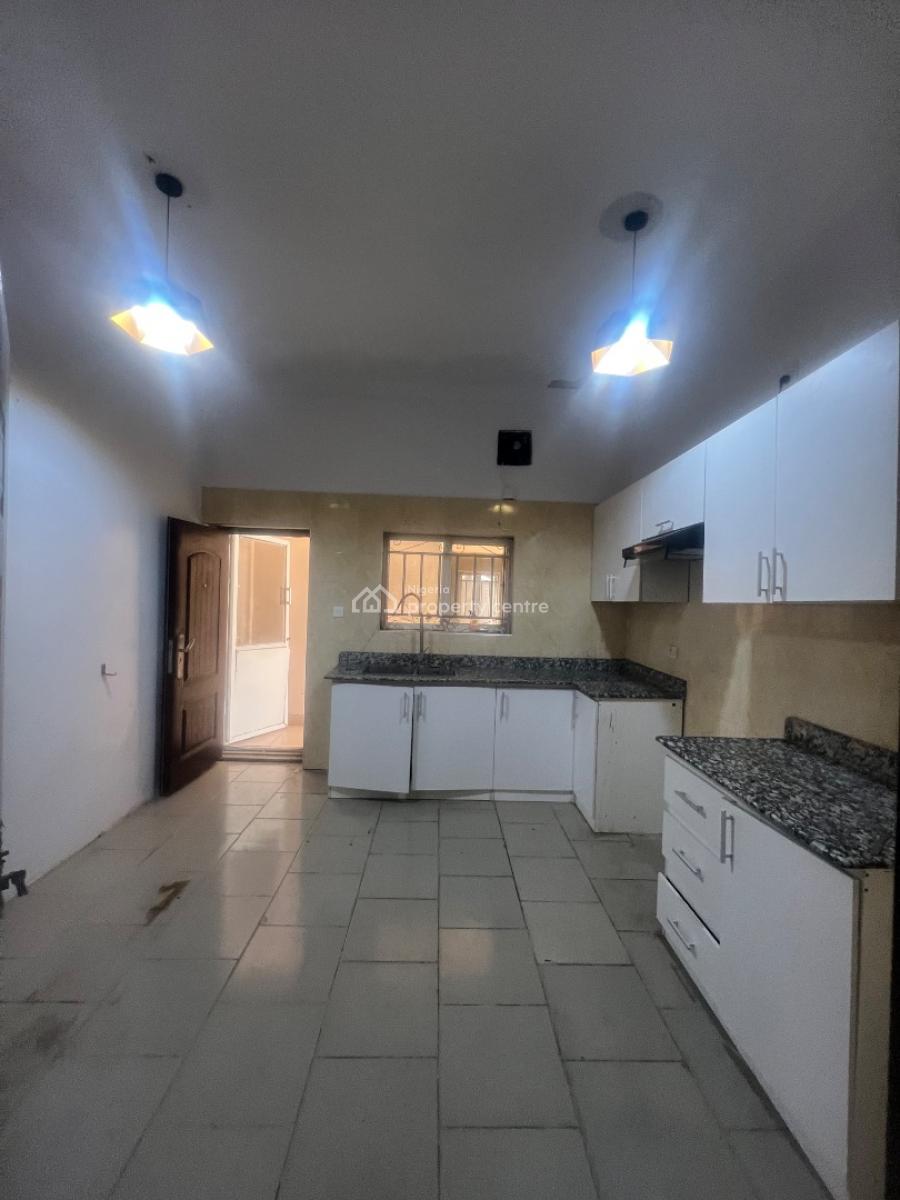 on-going Renovation, 4 Bedrooms Semi Detached with Mini Flat Bq, Admiralty Homes Estate Off Alpha Beach Road, Lekki, Lagos, Semi-detached Duplex for Rent