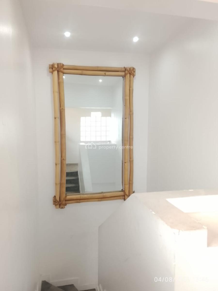 3-bedroom Commercial Apartment Upstairs with Big Balcony, Lekki Phase 1, Lekki, Lagos, Lekki Phase 1, Lekki, Lagos, Office Space for Rent