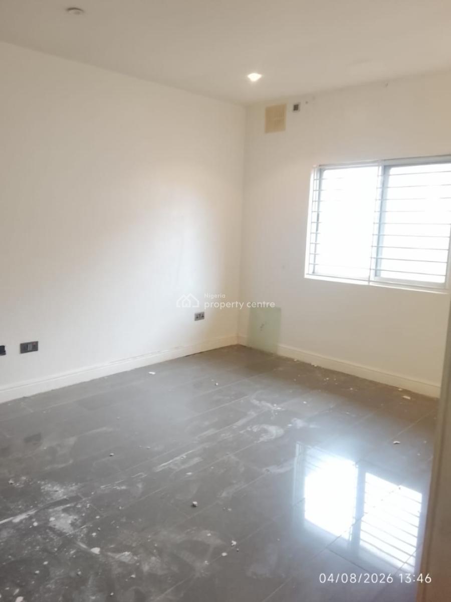 3-bedroom Commercial Apartment Upstairs with Big Balcony, Lekki Phase 1, Lekki, Lagos, Lekki Phase 1, Lekki, Lagos, Office Space for Rent