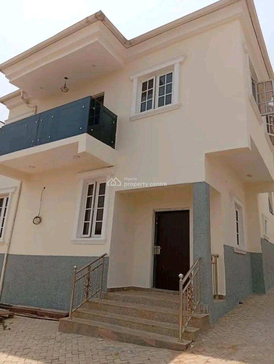 Beautiful Modern 4 Bedroom Duplex in a Top-notch Estate, Admiralty Estate, Asokoro District, Abuja, Detached Duplex for Rent