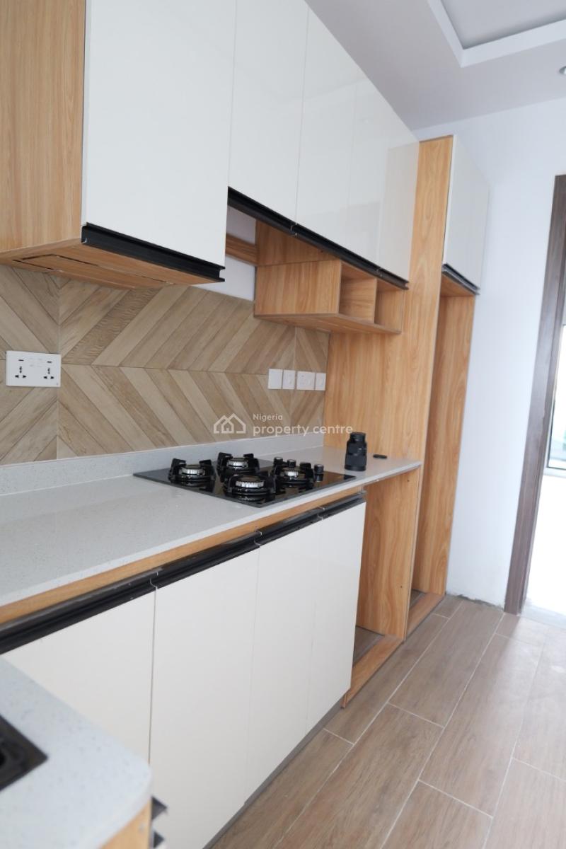 Well Structured Service Apartment, Surulere, Lagos, Flat / Apartment for Rent