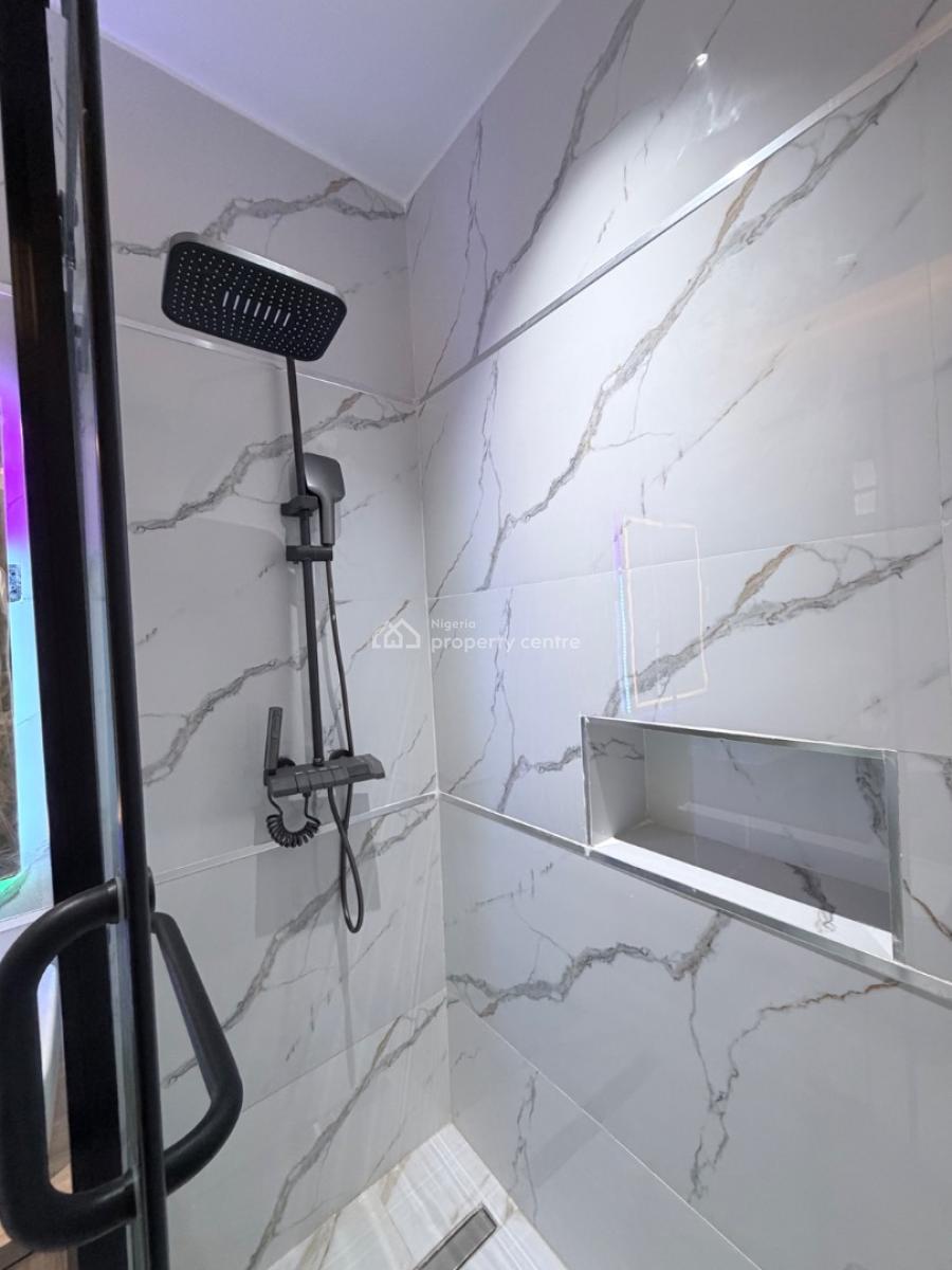 Well Structured Service Apartment, Surulere, Lagos, Flat / Apartment for Rent