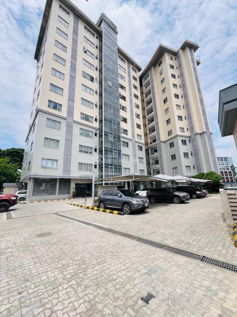 4 Bedroom Penthouse, with Gym & Swimming Pool, Spacious, Service 4bedroom Penthouse., Victoria Island (vi), Lagos, Block of Flats for Sale