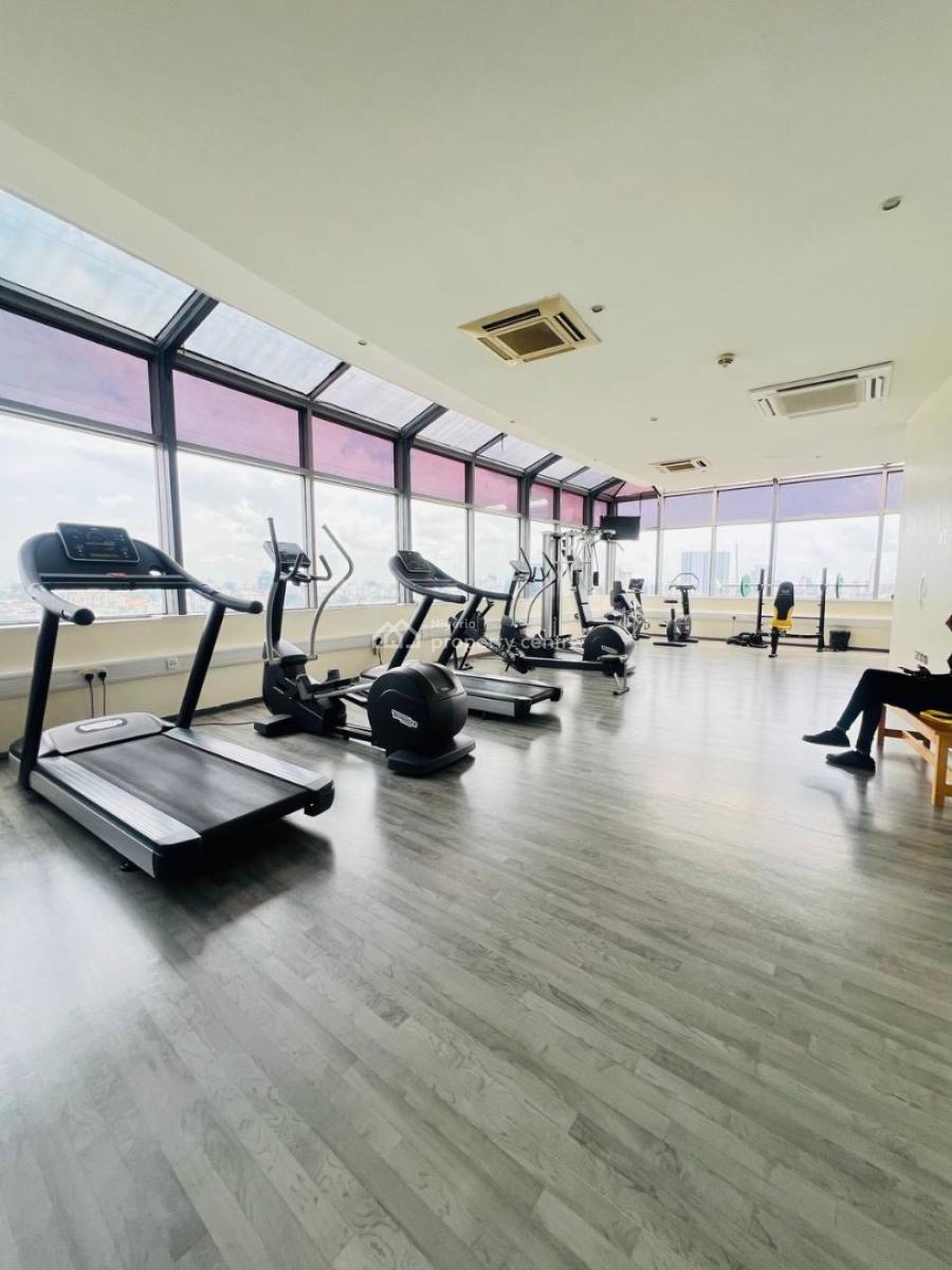 4 Bedroom Penthouse, with Gym & Swimming Pool, Spacious, Service 4bedroom Penthouse., Victoria Island (vi), Lagos, Block of Flats for Sale