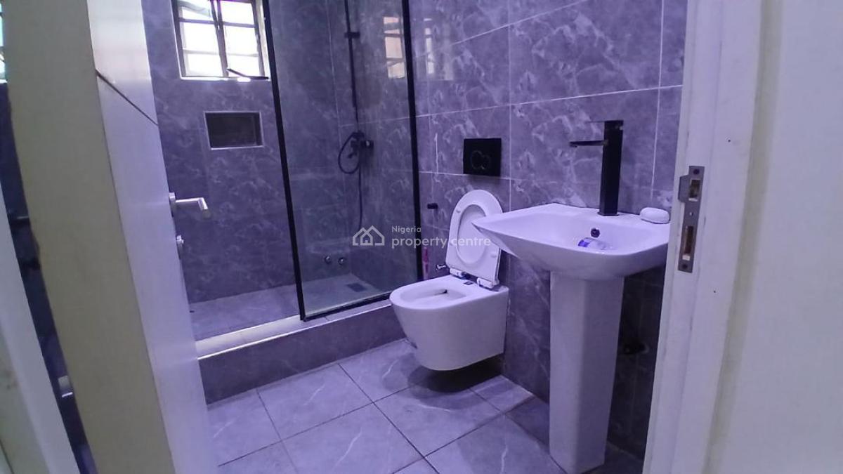 Fully Serviced Luxury 8 Units of 3 Bedrooms Flat with Pool & Each Bq, Elf Bustop Petrocam Filling Station, Lekki Phase 1, Lekki, Lagos, Flat / Apartment for Rent