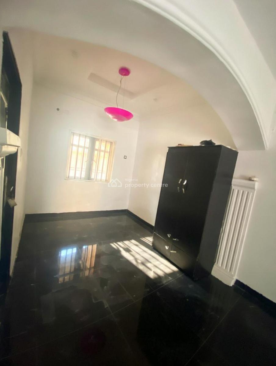 a Standard 2bedroom, Mobile Road Ajah, Lekki Phase 2, Lekki, Lagos, Flat / Apartment for Rent