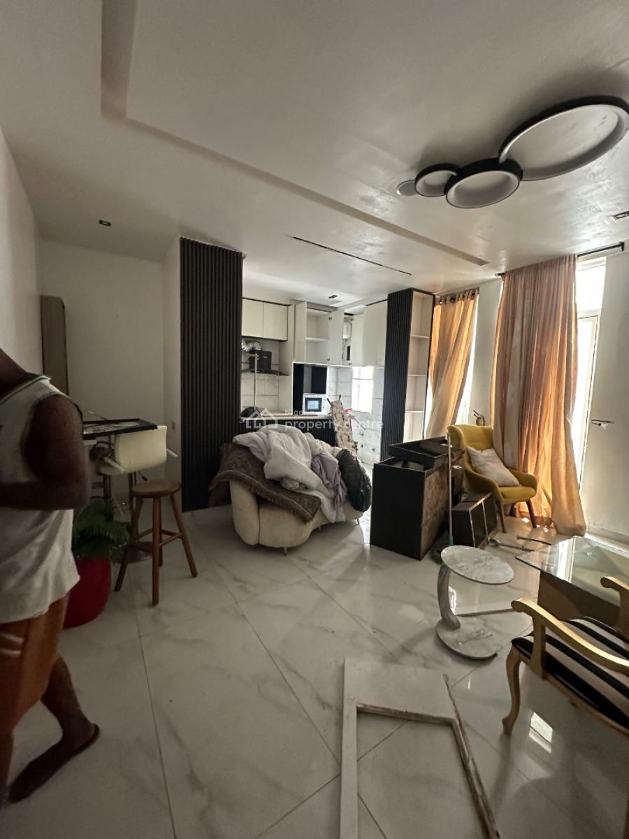 Two Bedroom Flat with Elevator and Swimming Pool(2nd Floor), Ikate, Lekki, Lagos, Flat / Apartment for Rent