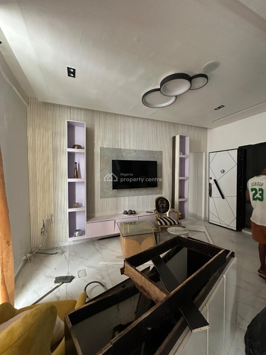 Two Bedroom Flat with Elevator and Swimming Pool(2nd Floor), Ikate, Lekki, Lagos, Flat / Apartment for Rent