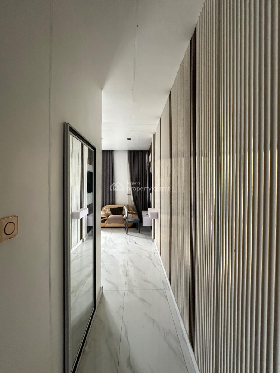 Two Bedroom Flat with Elevator and Swimming Pool(2nd Floor), Ikate, Lekki, Lagos, Flat / Apartment for Rent