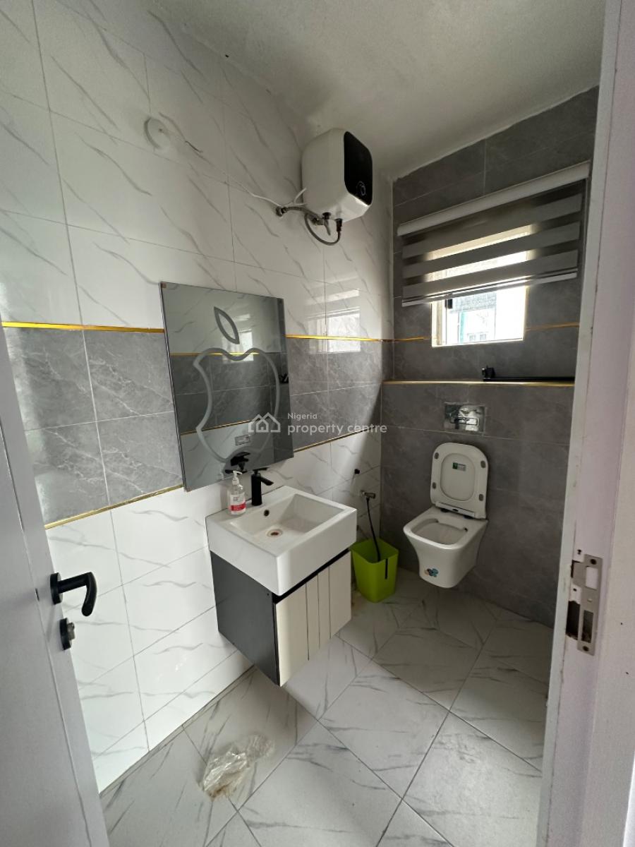 Two Bedroom Flat with Elevator and Swimming Pool(2nd Floor), Ikate, Lekki, Lagos, Flat / Apartment for Rent