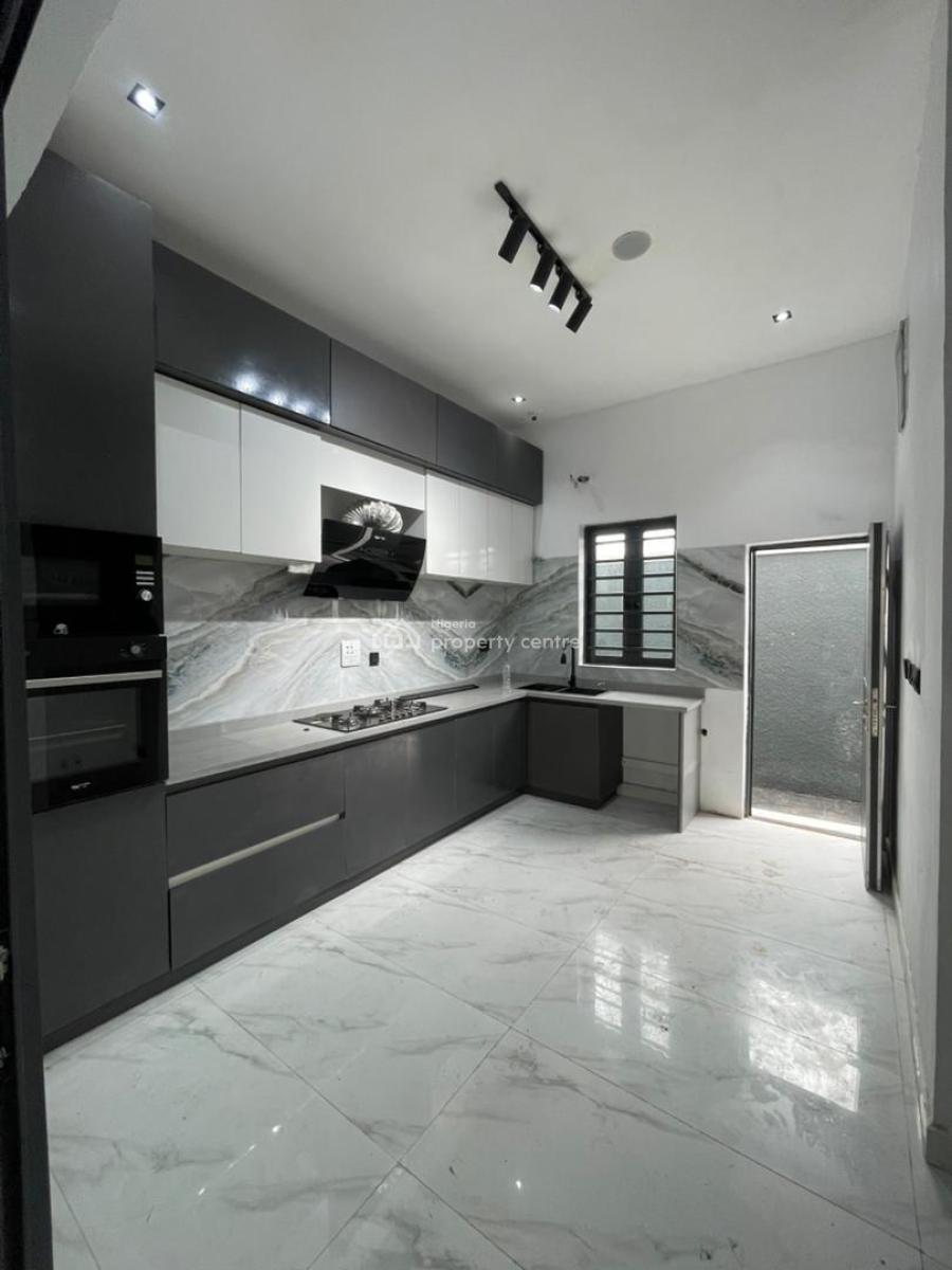 4 Bedroom Terrace Duplex, Lekky County, Ikota, Lekki, Lagos, Terraced Duplex for Rent