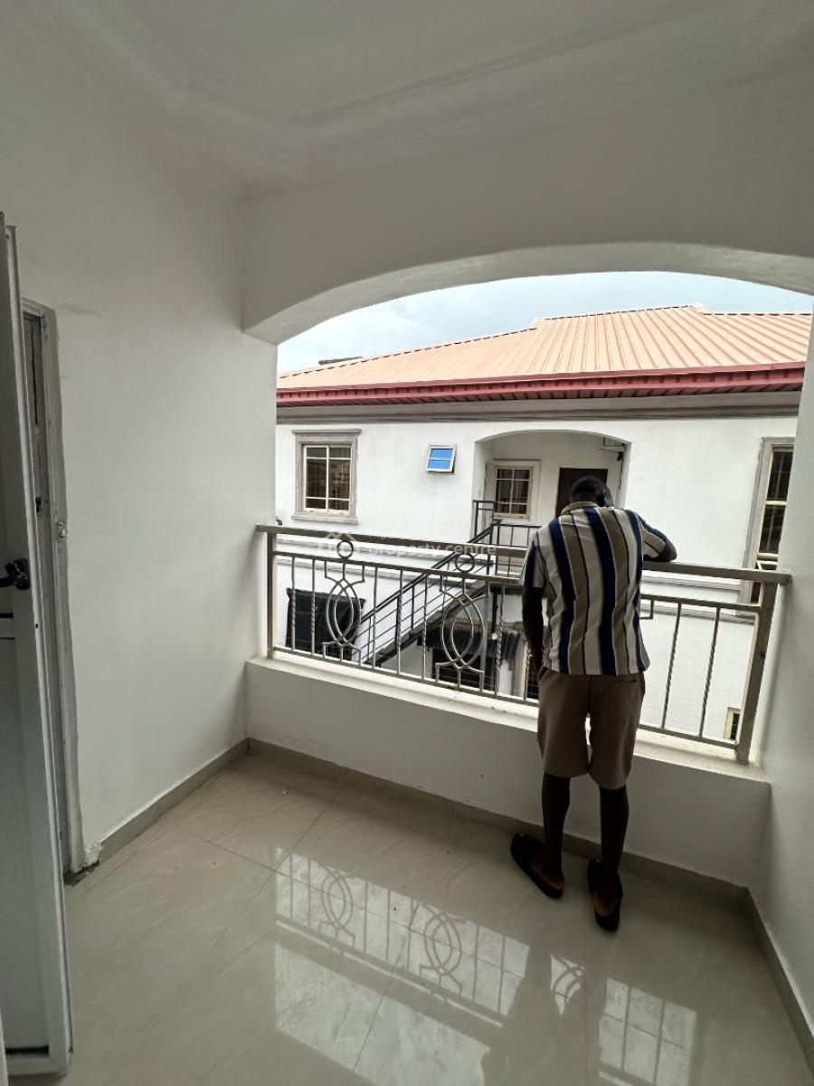 Exquisite Two Bedroom Flat(upstairs), Lekki, Lagos, Flat / Apartment for Rent
