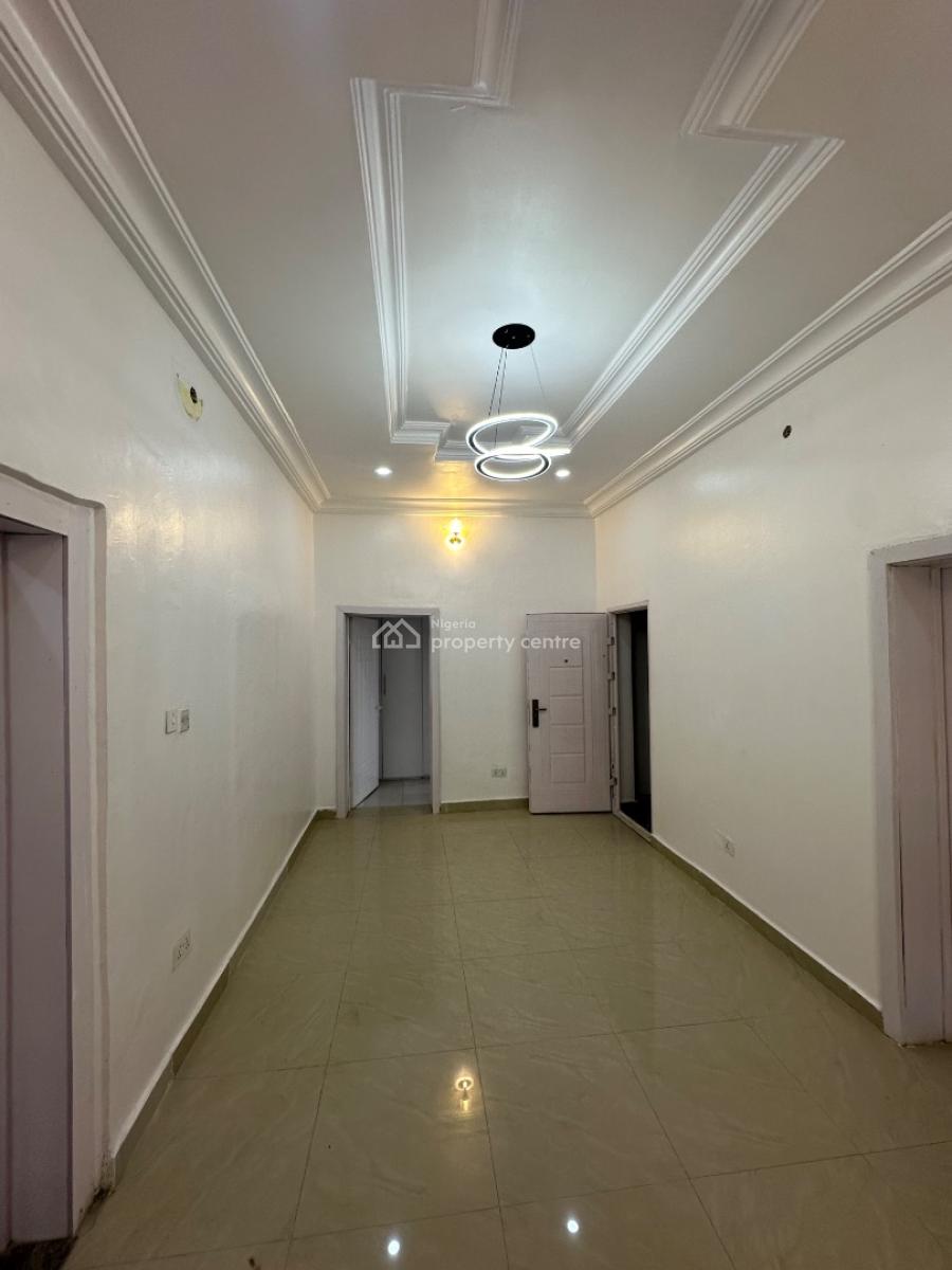 Exquisite Two Bedroom Flat(upstairs), Lekki, Lagos, Flat / Apartment for Rent
