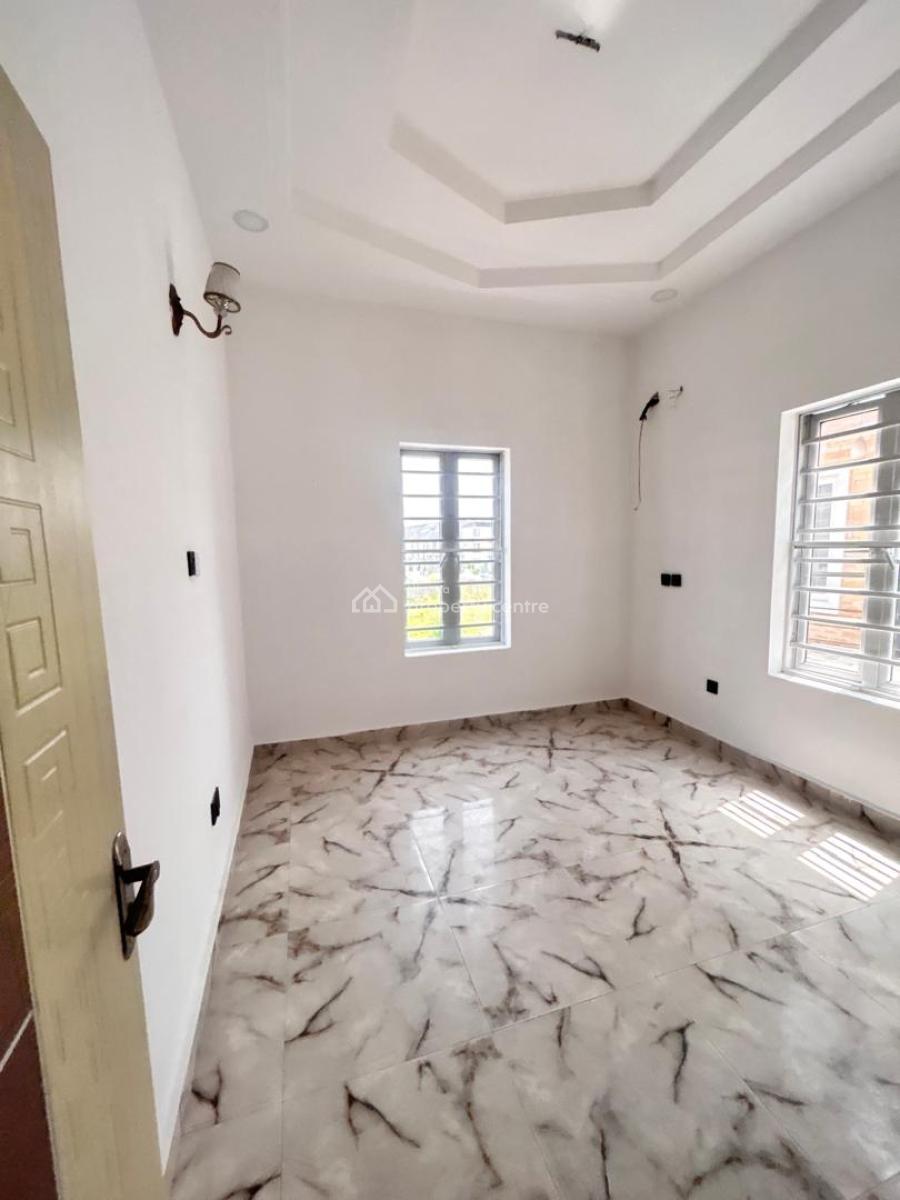 Very Spacious  Fully  Detached  Duplex, with Security  House and a Bq, Orchid, Lekki, Lagos, Detached Duplex for Rent