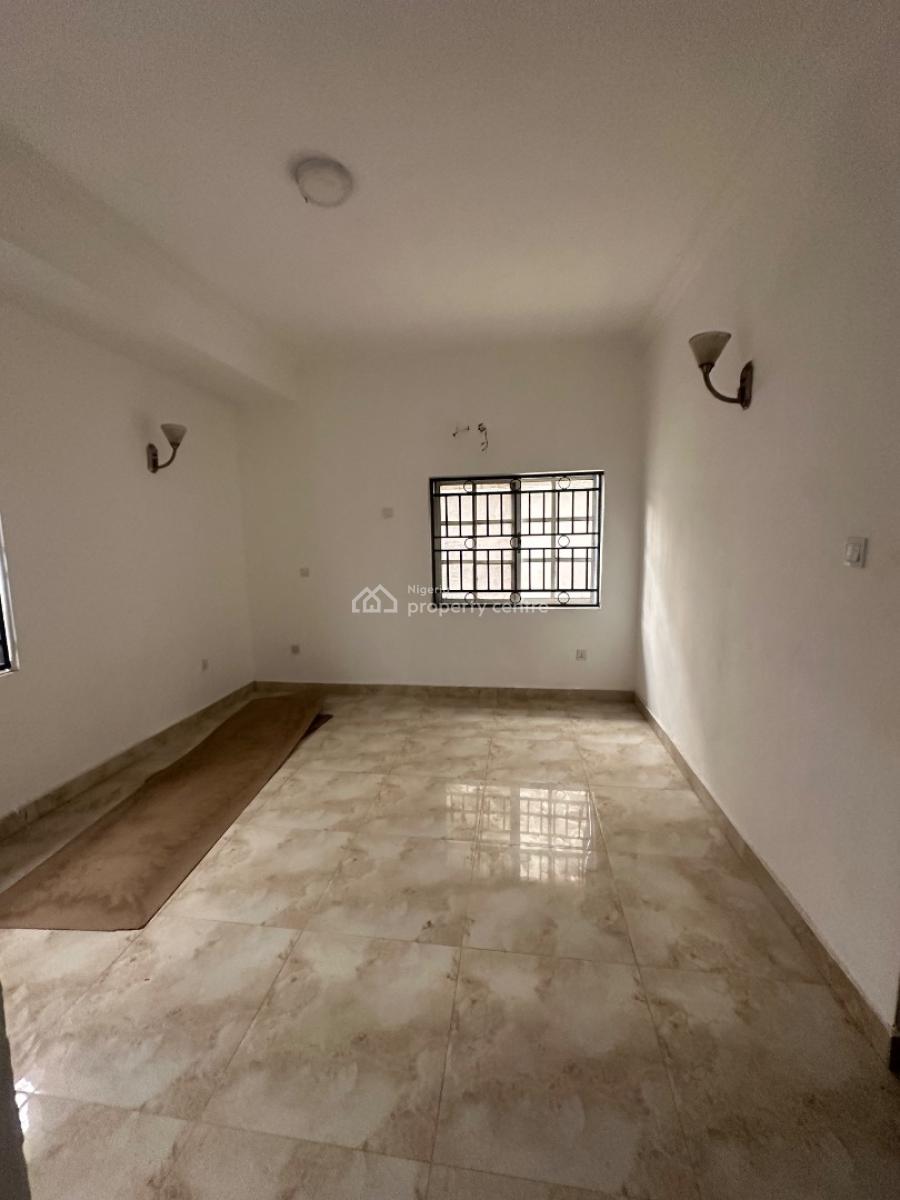 Exquisite Three Bedroom Flat, Lekki Phase 1, Lekki, Lagos, Flat / Apartment for Rent