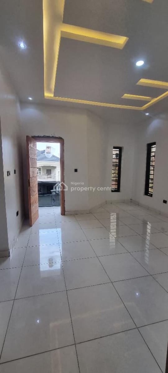 Lovely 4 Bedroom Semi-detached Duplex, Gbagada, Lagos, Semi-detached Duplex for Sale