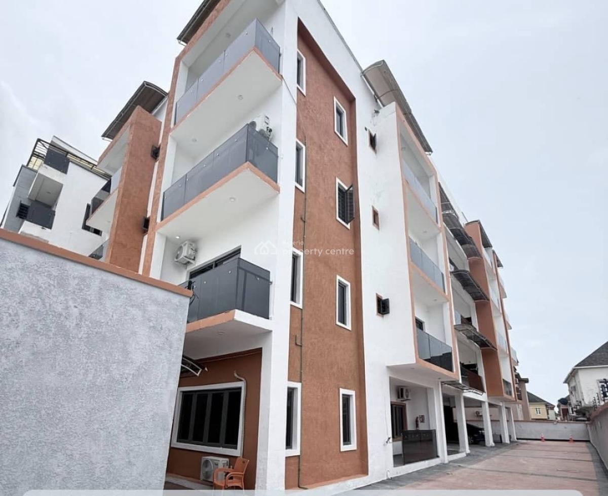 Spacious 3 Bedrooms Penthouse, Ologolo, Lekki, Lagos, Flat / Apartment for Rent