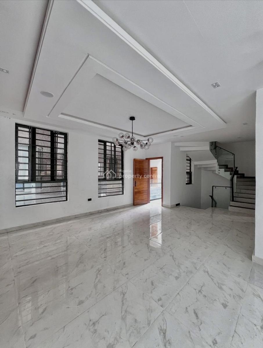 4 Bedrooms Terrace  Duplex, Lekki Phase 1, Lekki, Lagos, Terraced Duplex for Sale
