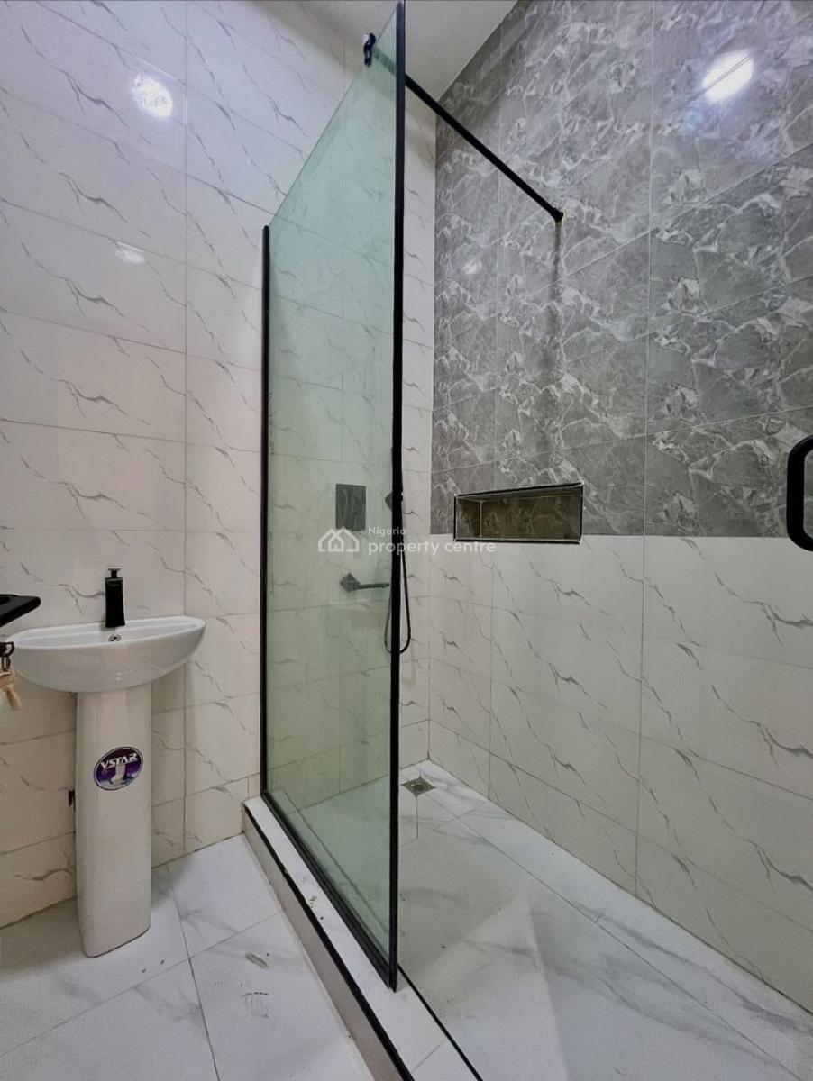 Exclusively Finished 5 Bedrooms Detached Luxury Home & Pool, Orchid, Lekki, Lagos, Detached Duplex for Sale