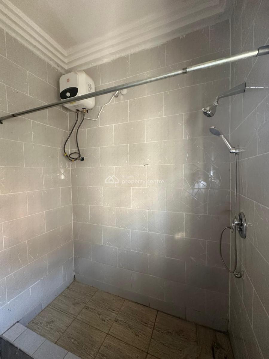 a Very Good Spacious 2-bedroom Flat, Idu-karmo District, After Nizamiyel Hospital (turkish Hospital), Karmo, Abuja, Flat / Apartment for Rent