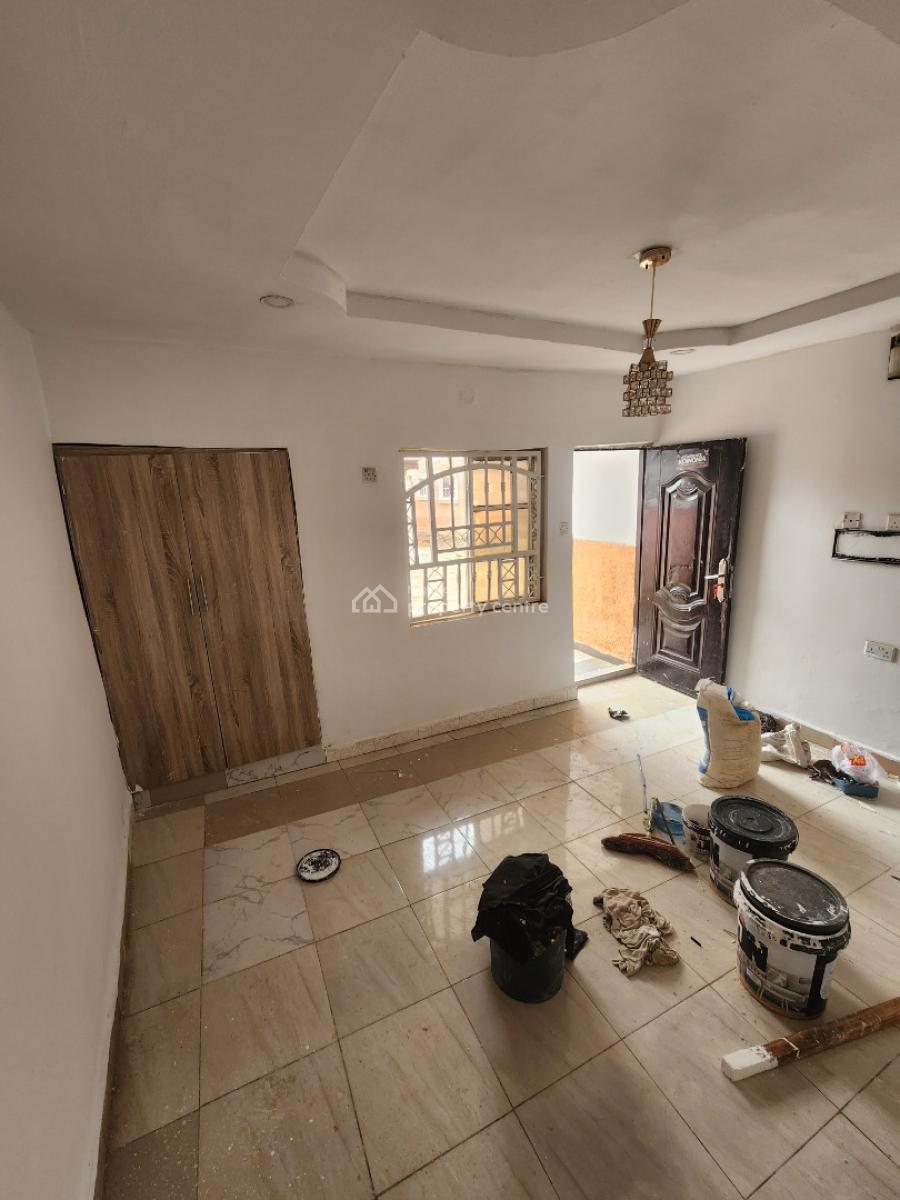 Luxury Self Contain, Off Citizens Avenue, Dawaki, Gwarinpa, Abuja, Self Contain (single Rooms) for Rent