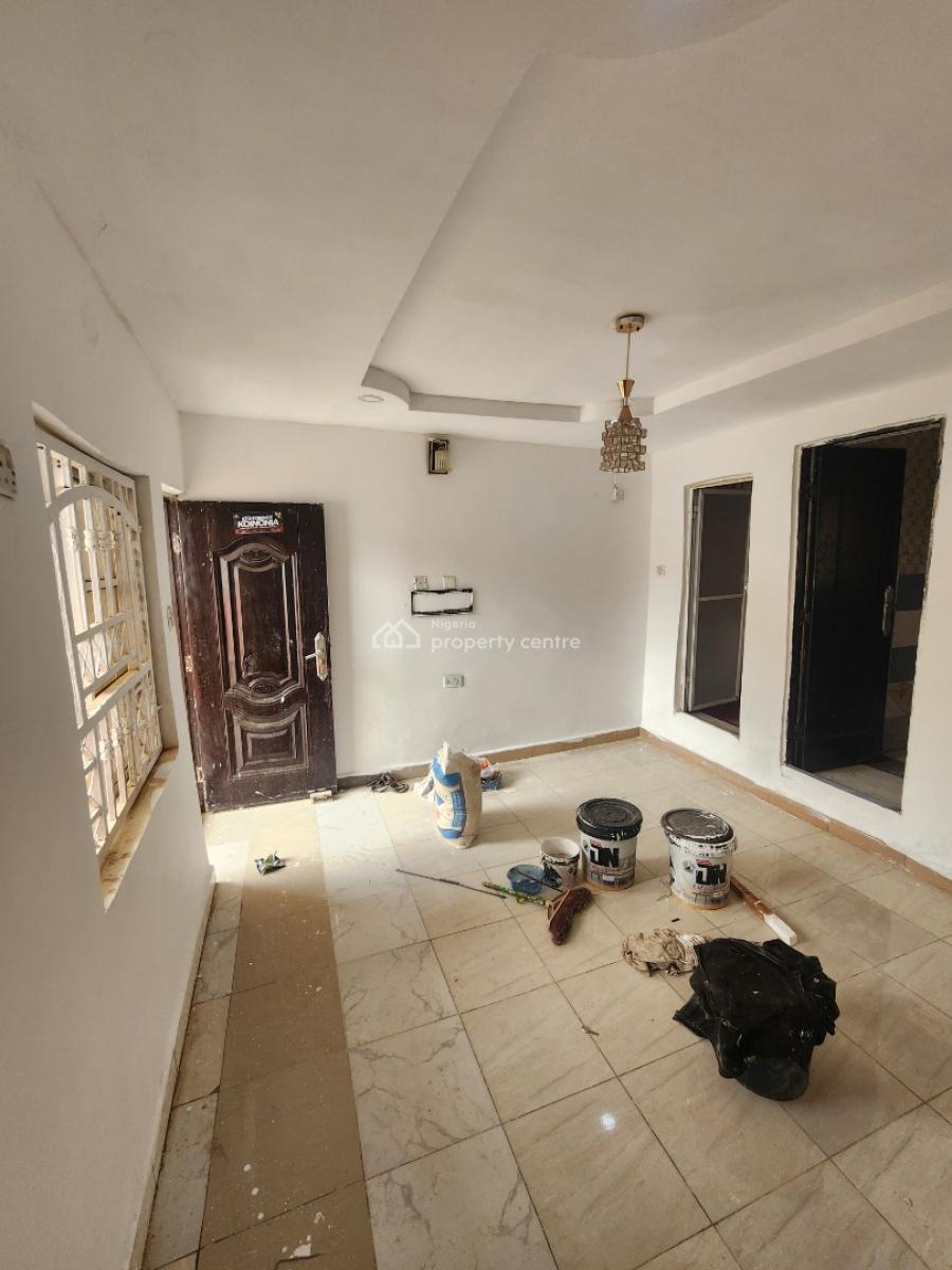 Luxury Self Contain, Off Citizens Avenue, Dawaki, Gwarinpa, Abuja, Self Contain (single Rooms) for Rent