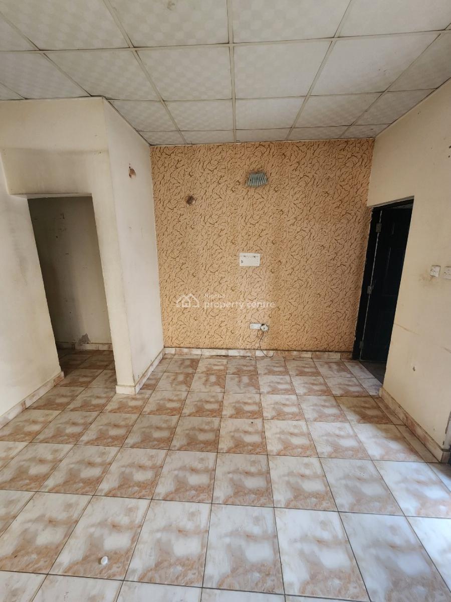 One Bedroom Flat, News Engineering Estate Dawaki, Gwarinpa, Abuja, Flat / Apartment for Rent
