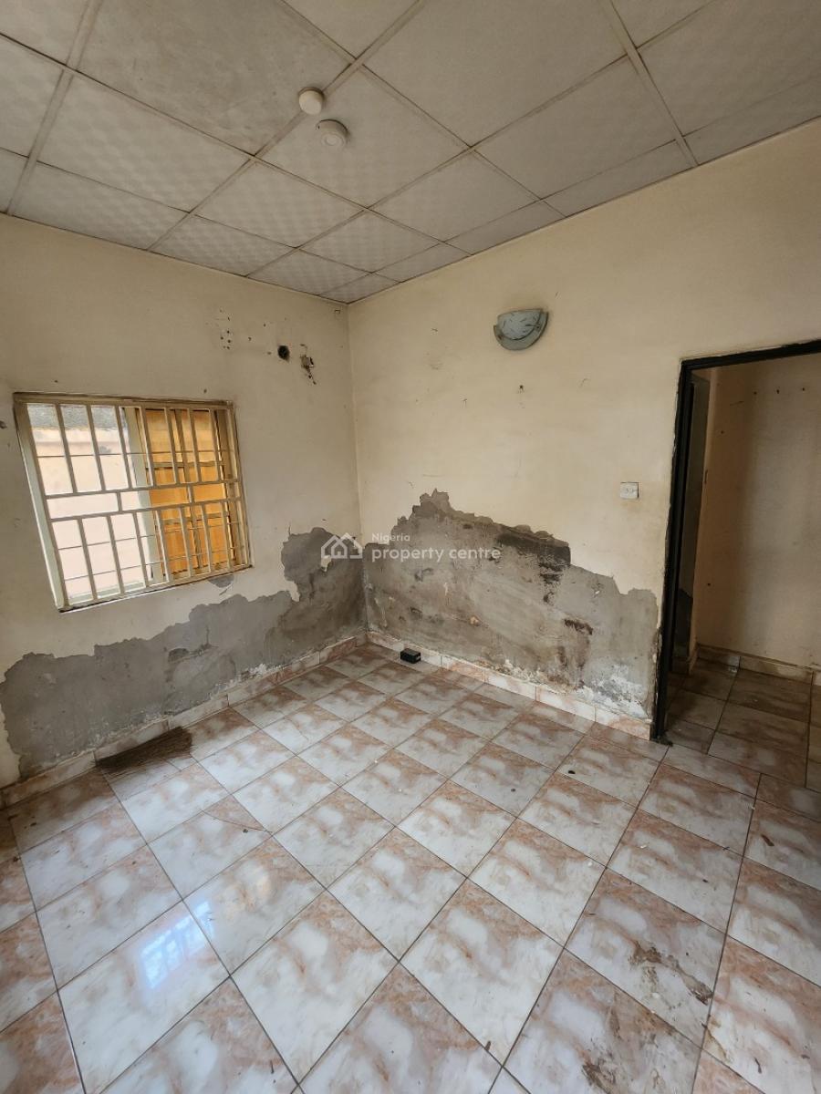 One Bedroom Flat, News Engineering Estate Dawaki, Gwarinpa, Abuja, Flat / Apartment for Rent