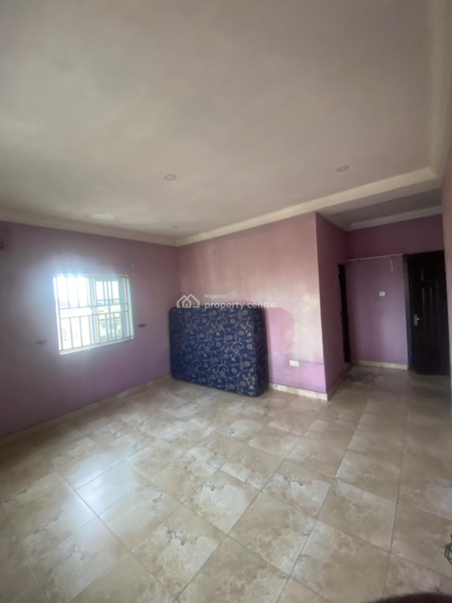 Luxury Share 2 Bedroom Apartment Upstairs, Working Class Lady, Lbs Close to Express, Sangotedo, Ajah, Lagos, Self Contain (single Rooms) for Rent