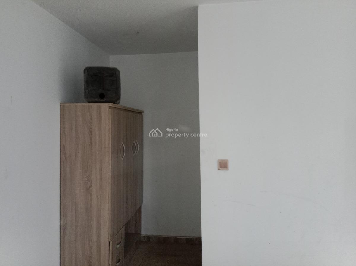 Spacious Self-contain Bq, Peace Court Estate, Lokogoma District, Abuja, Self Contain (single Rooms) for Rent