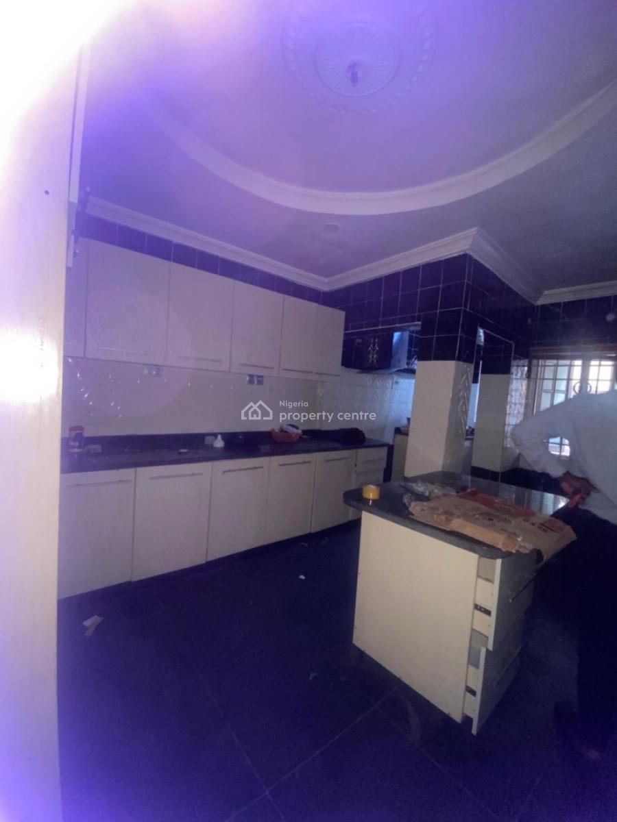 Well Maintained 3 Bedroom Semi Detached Duplex + Bq, Ado Road, Ajah, Lagos, Semi-detached Duplex for Rent