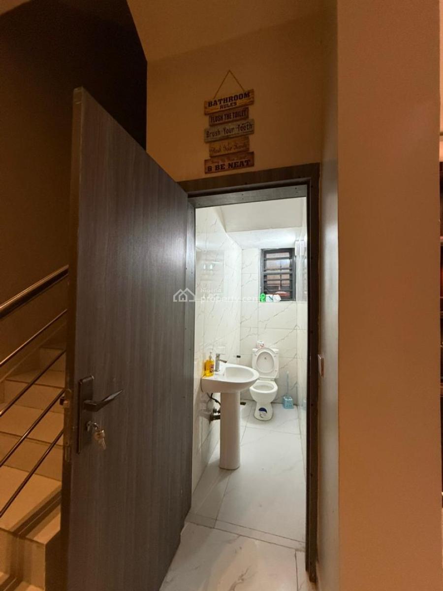 Newly Built 3 Bedroom Self Compound Duplex, Mufutau Eletu Road, Osapa, Lekki, Lagos, House Short Let