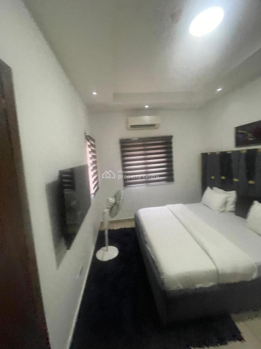 Exquisitely Finished and Furnish 2 Bedroom Flat, Utako, Abuja, Flat / Apartment for Rent