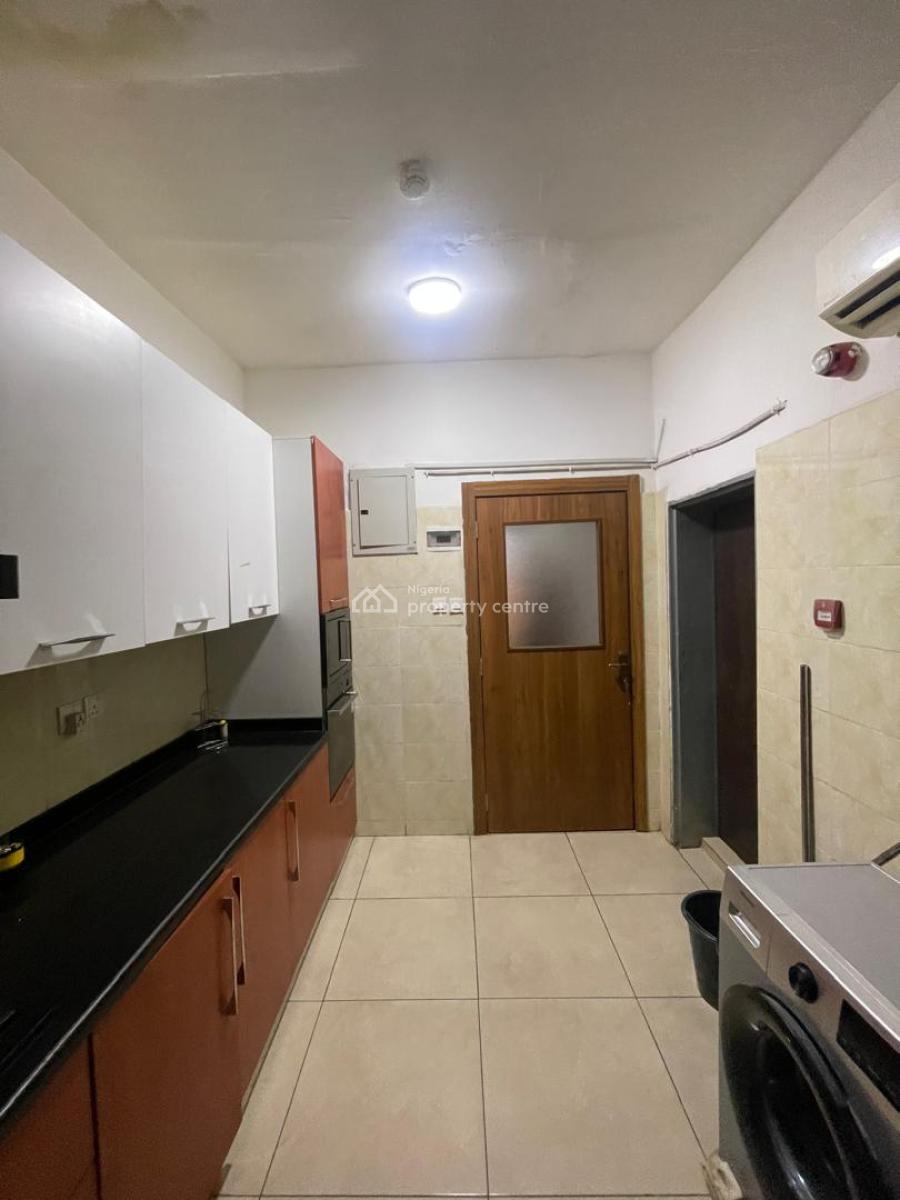 Exquisitely Finished and Furnish 2 Bedroom Flat, Utako, Abuja, Flat / Apartment for Rent