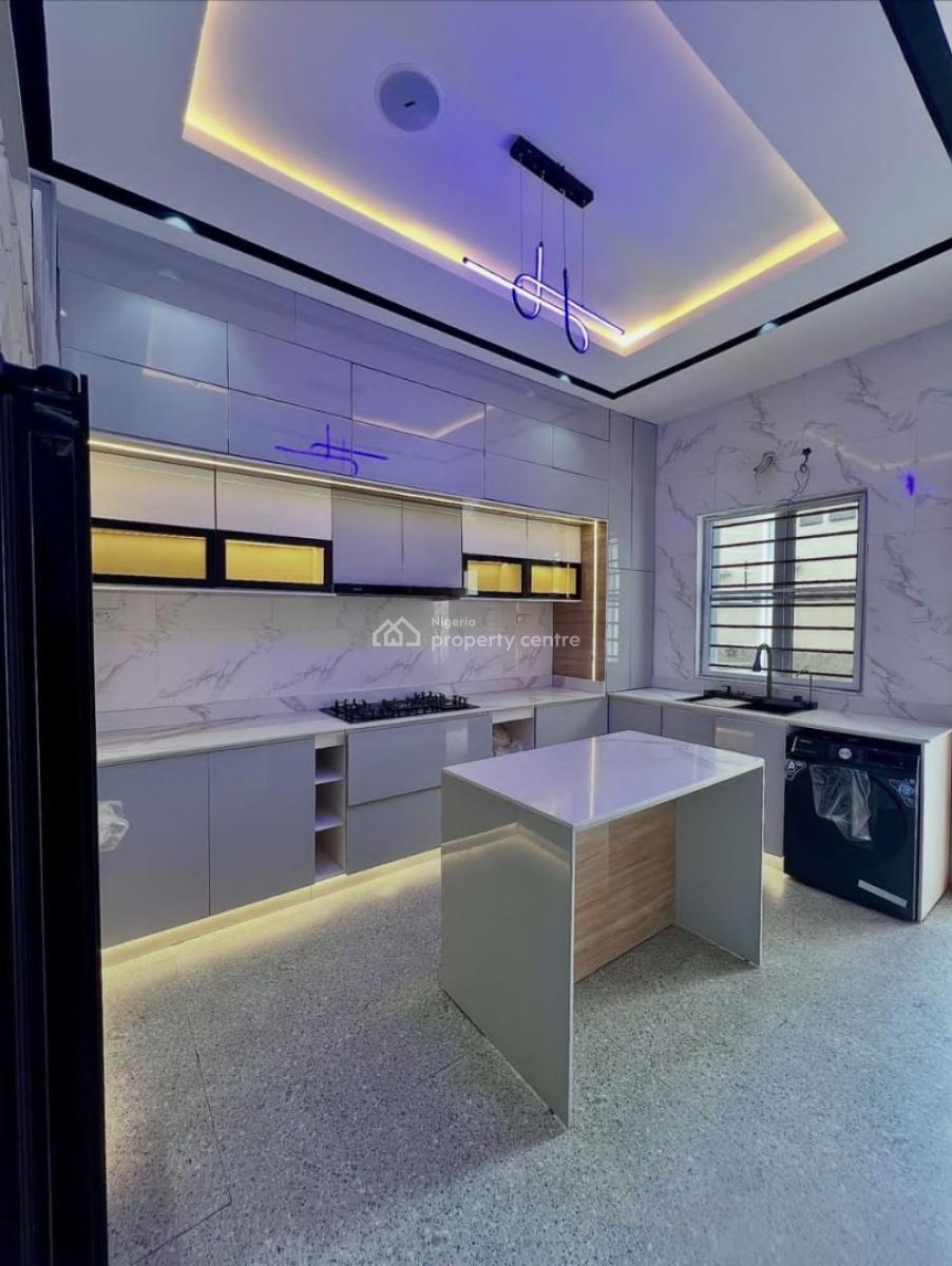 Exclusively Finished 5 Bedrooms Detached Luxury Home & Pool, Chevron, Lekki, Lagos, Detached Duplex for Sale