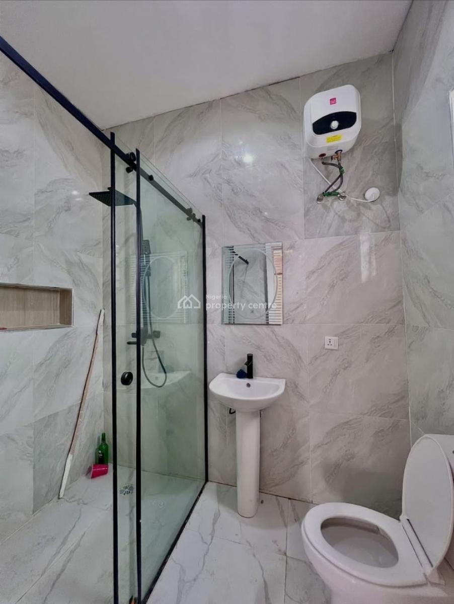 Exclusively Finished 5 Bedrooms Detached Luxury Home & Pool, Chevron, Lekki, Lagos, Detached Duplex for Sale