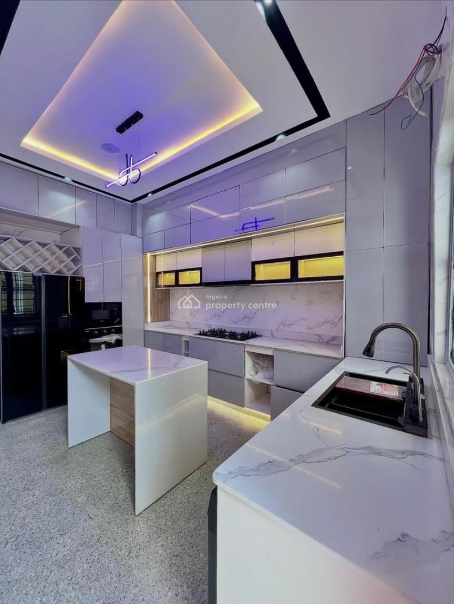 Exclusively Finished 5 Bedrooms Detached Luxury Home & Pool, Chevron, Lekki, Lagos, Detached Duplex for Sale