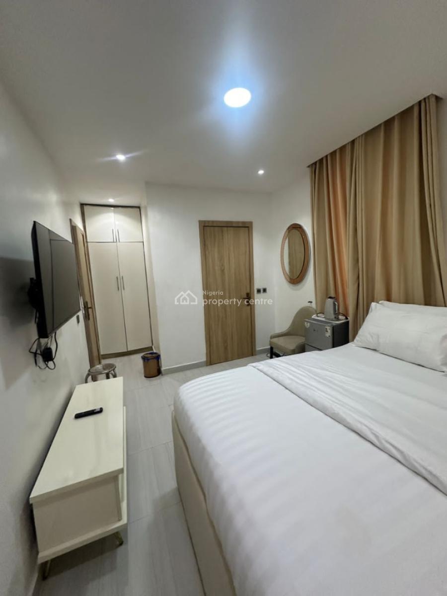 Fully Furnished 2 Bedroom Apartment with Bq, Ikate, Lekki, Lagos, Flat / Apartment for Rent