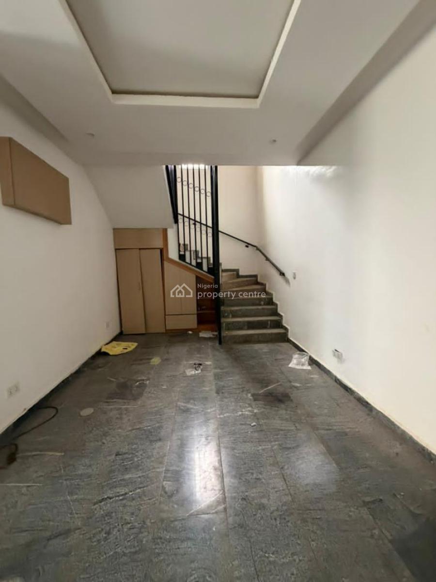 a Very Good Spacious 4-bedroom Terrace Duplex + 1bq, Diplomatic Zone., Katampe Extension, Katampe, Abuja, Terraced Duplex for Rent