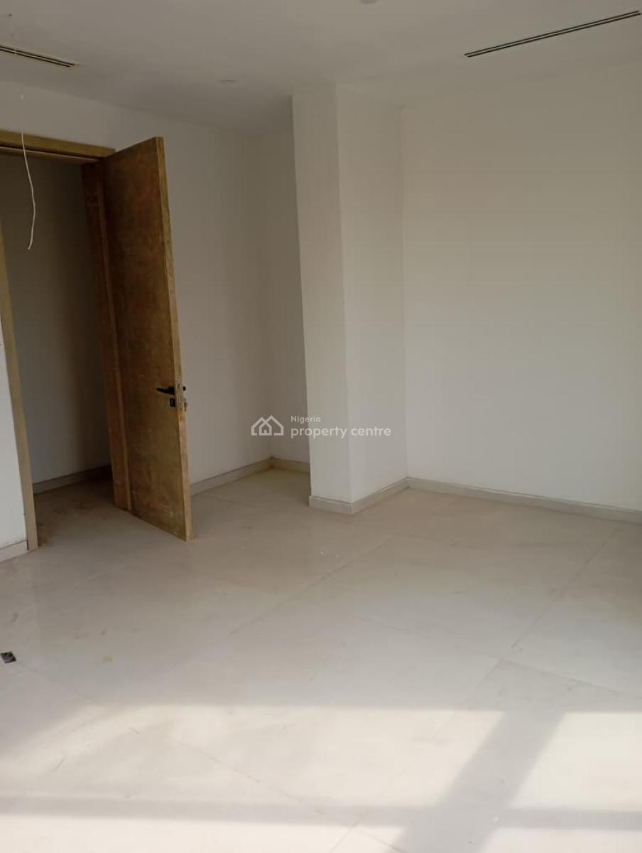 Newly Built and Serviced 4-bedroom Apartments with 1-room Bq (2nd Floor), Lugard Avenue, Ikoyi, Lagos, Flat / Apartment for Rent