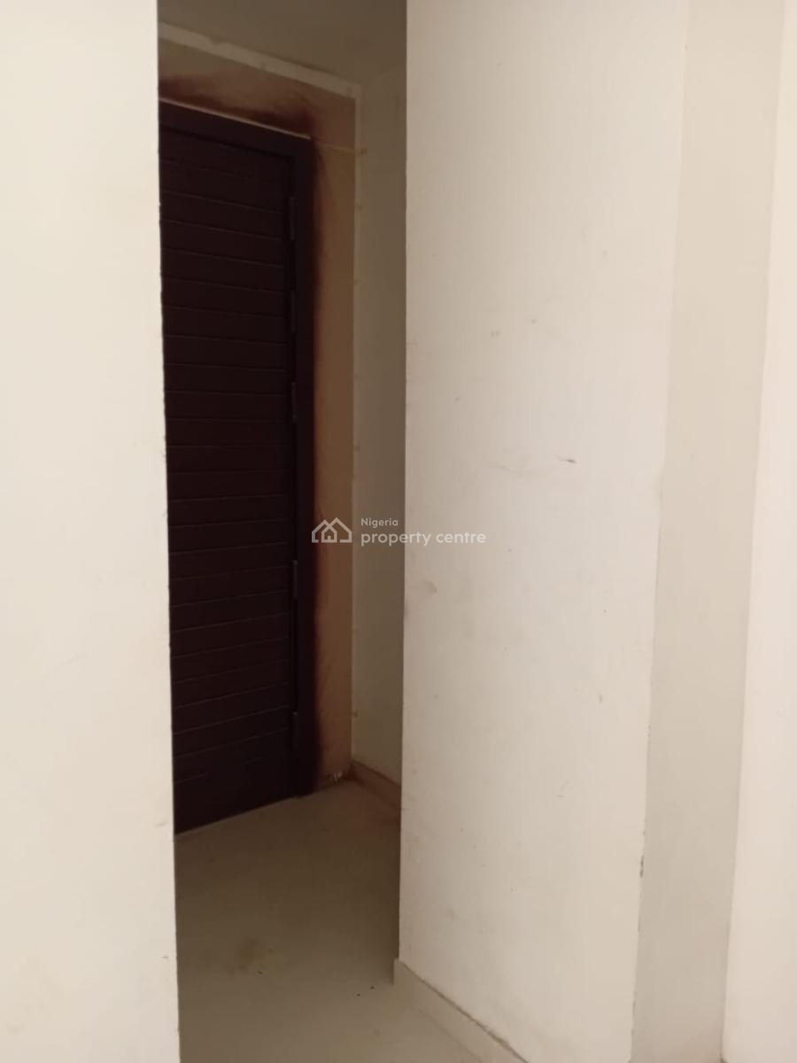 Newly Built and Serviced 4-bedroom Apartments with 1-room Bq (2nd Floor), Lugard Avenue, Ikoyi, Lagos, Flat / Apartment for Rent