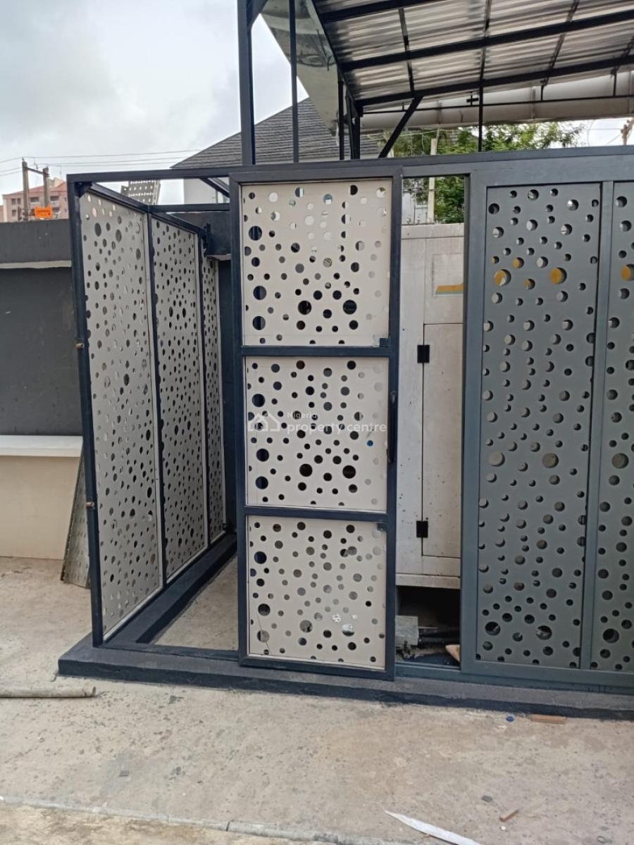 Newly Built and Serviced 4-bedroom Apartments with 1-room Bq (2nd Floor), Lugard Avenue, Ikoyi, Lagos, Flat / Apartment for Rent